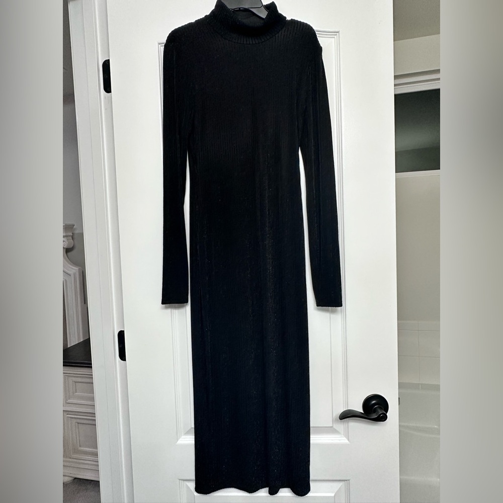 BCBGMaxAzria Black Long Sleeve Dress